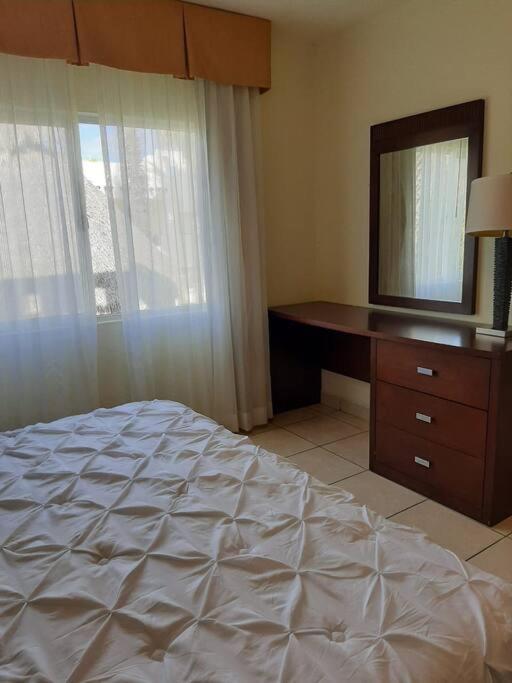 Apartamento Romántico depto con jacuzzi en la habitación *